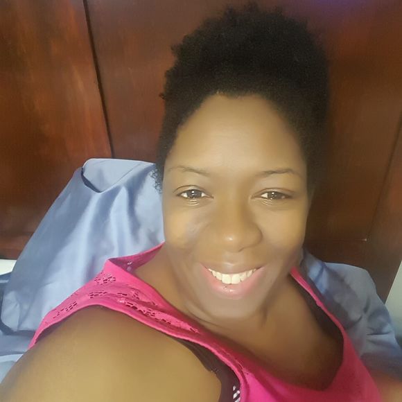 Meet your Posher, Kandi - Picture 1 of 1